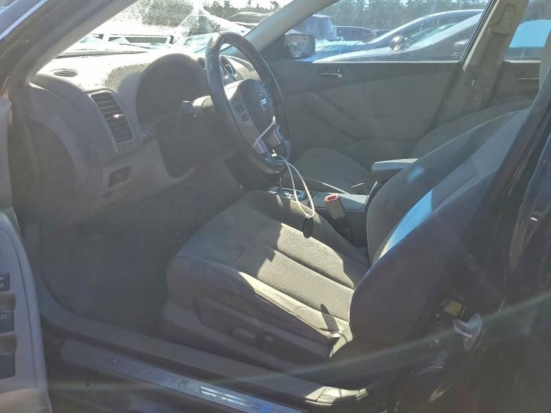 2011 Nissan Altima Base