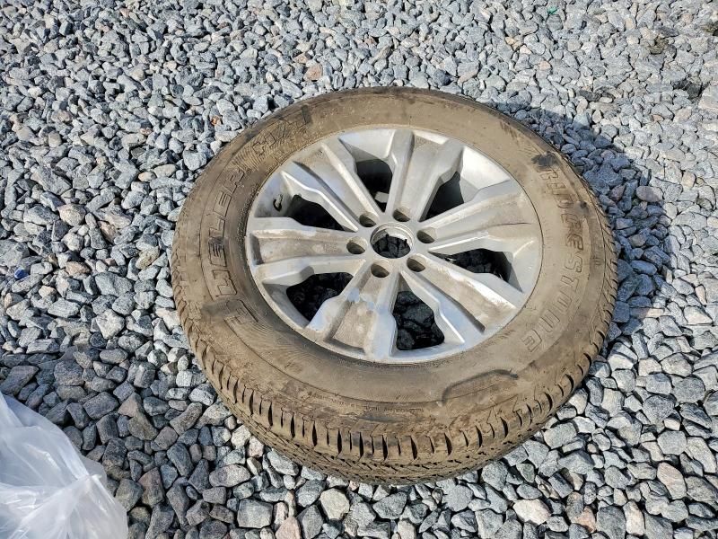 2017 Nissan Armada sv