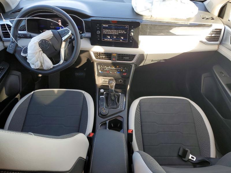 2025 Volkswagen Taos se