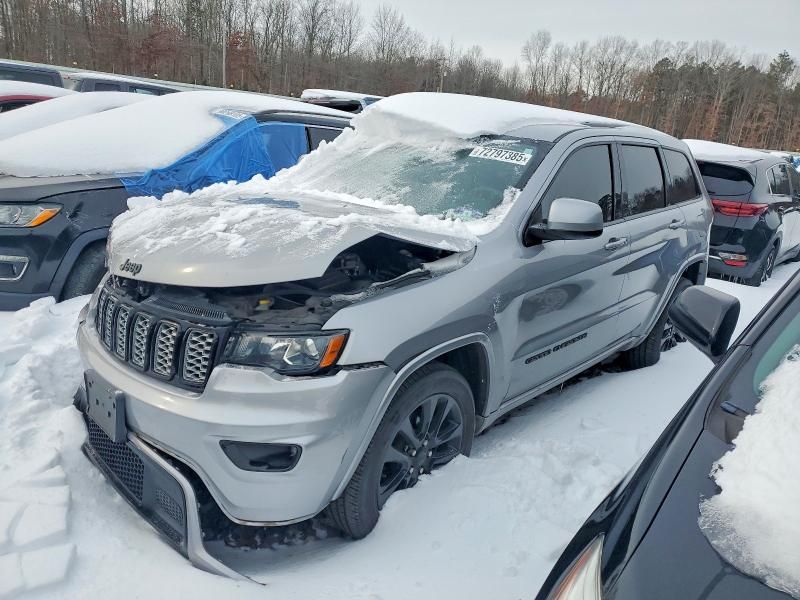 2019 Jeep Grand Cherokee Laredo