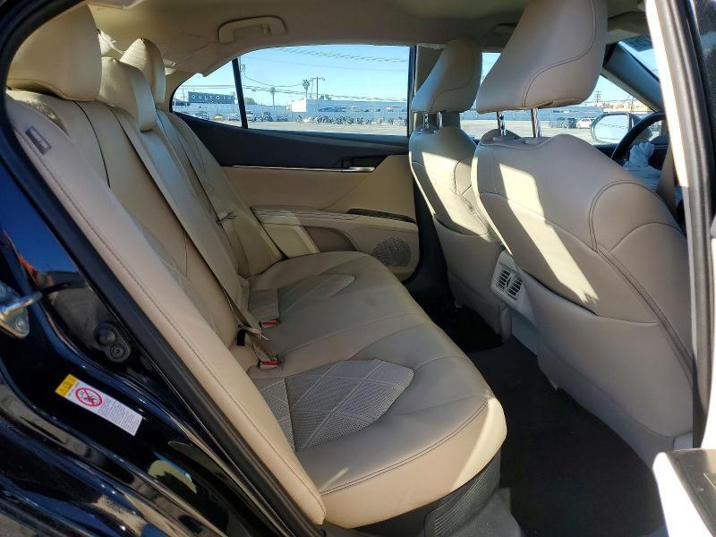 2019 Toyota Camry Hybrid