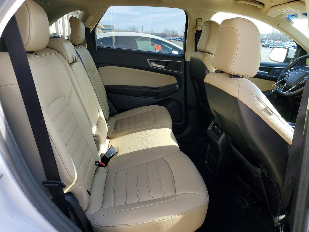 2020 Ford Edge sel