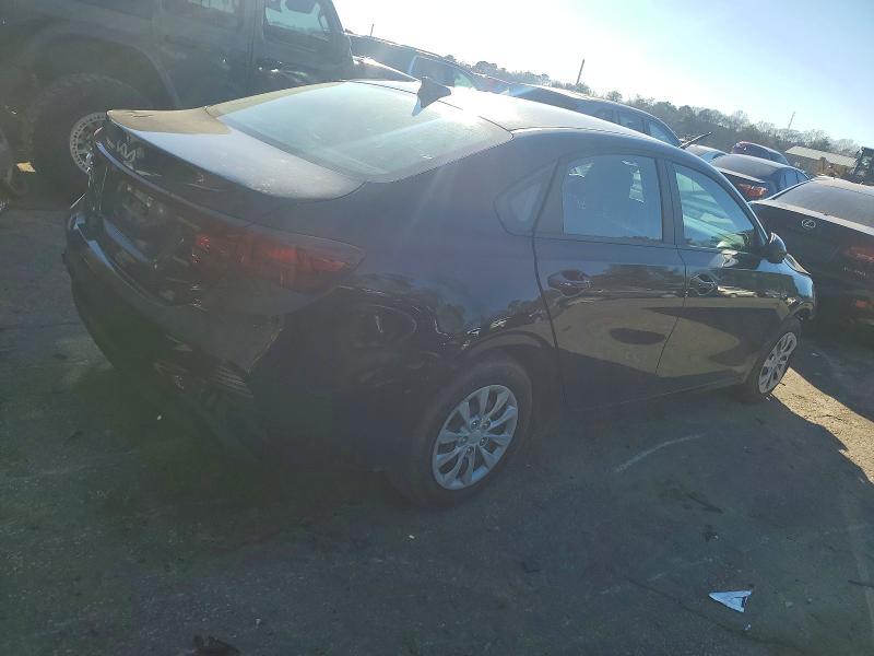 2024 KIA Forte lx