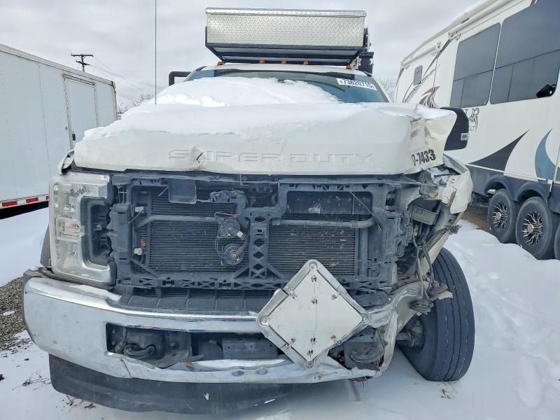 2017 Ford F550 Super Duty