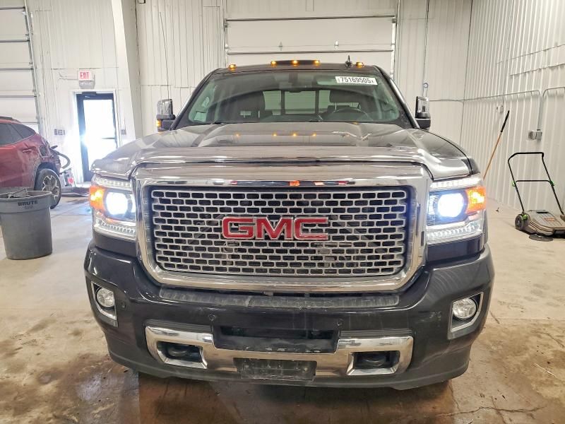 2016 GMC Sierra K2500 Denali