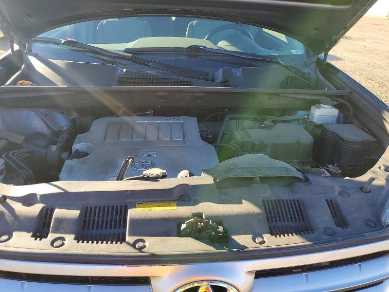 2013 Toyota Highlander Base