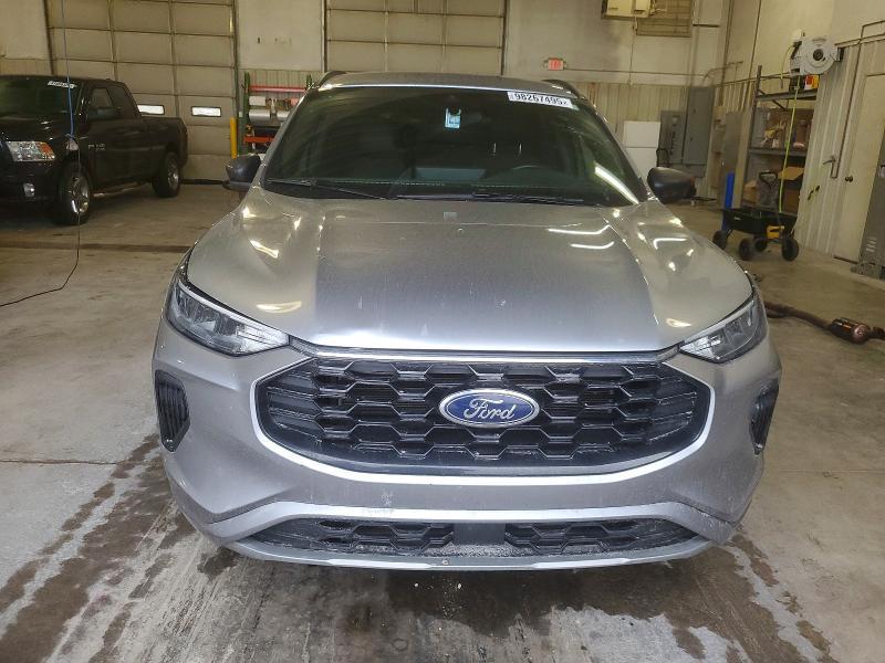 2023 Ford Escape st Line