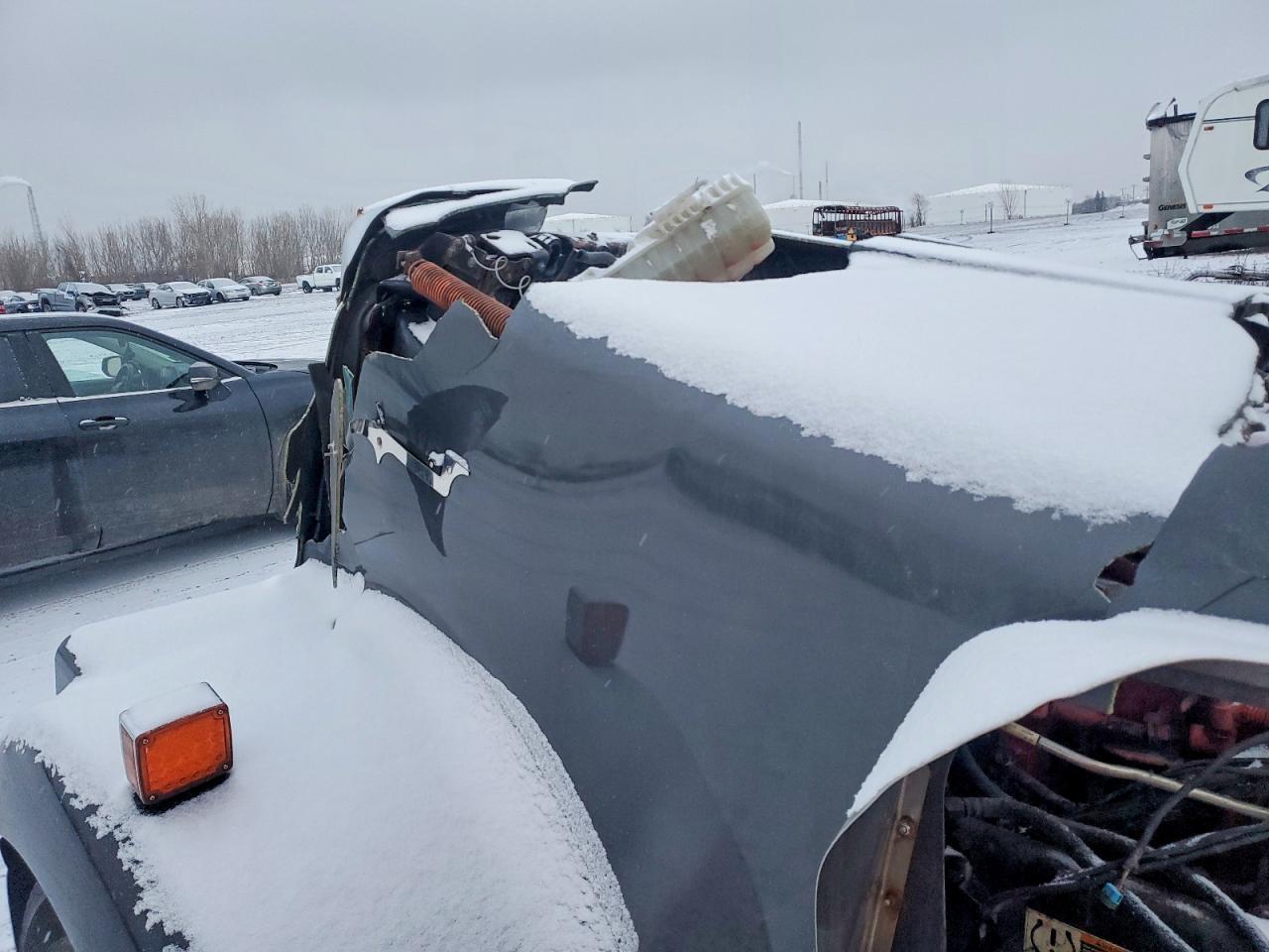 2018 Kenworth Constructi-Truck Cab AND Chassis