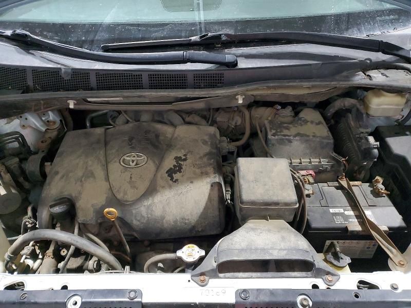 2017 Toyota Sienna le