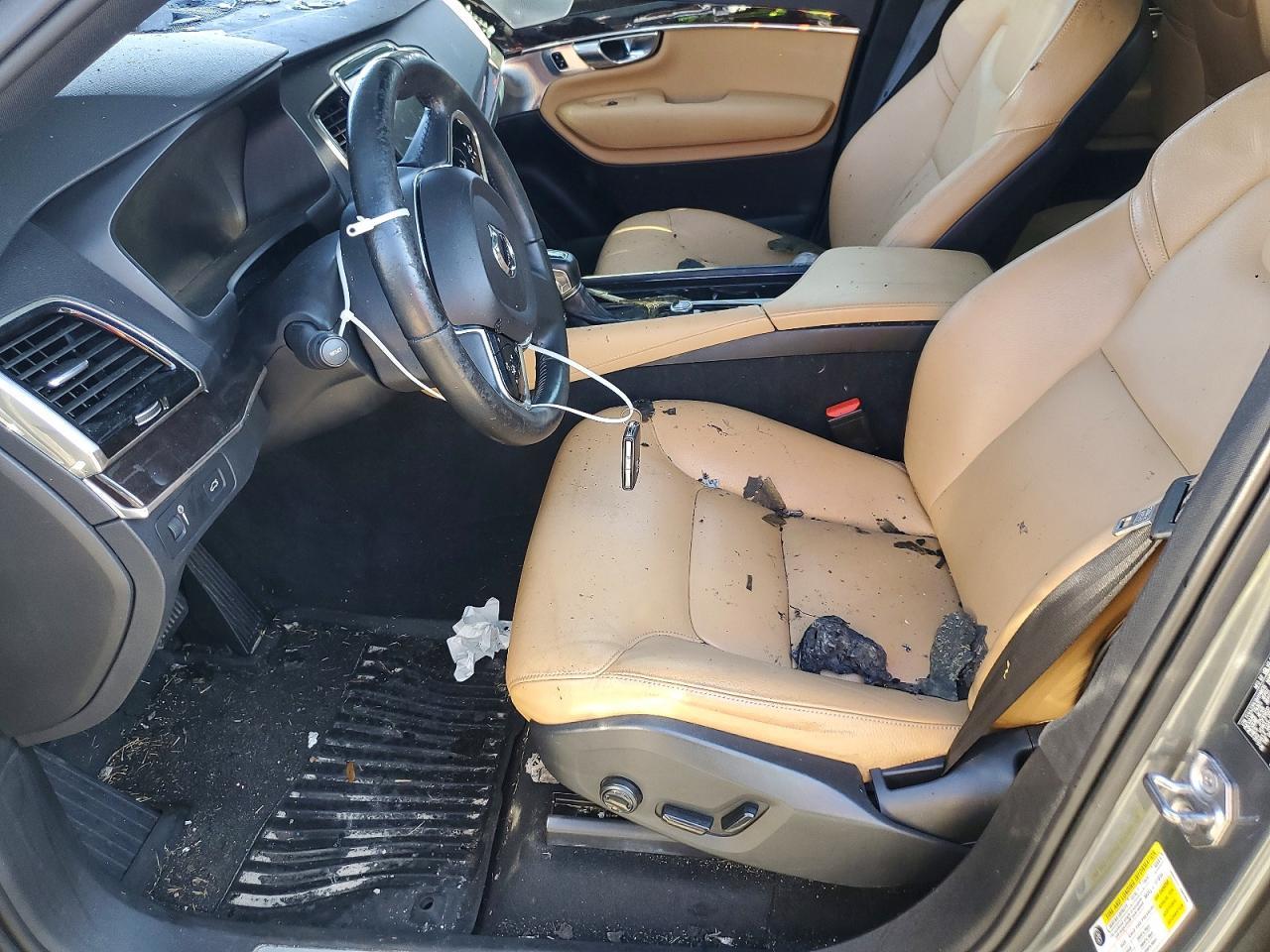 2017 Volvo Xc90 T6
