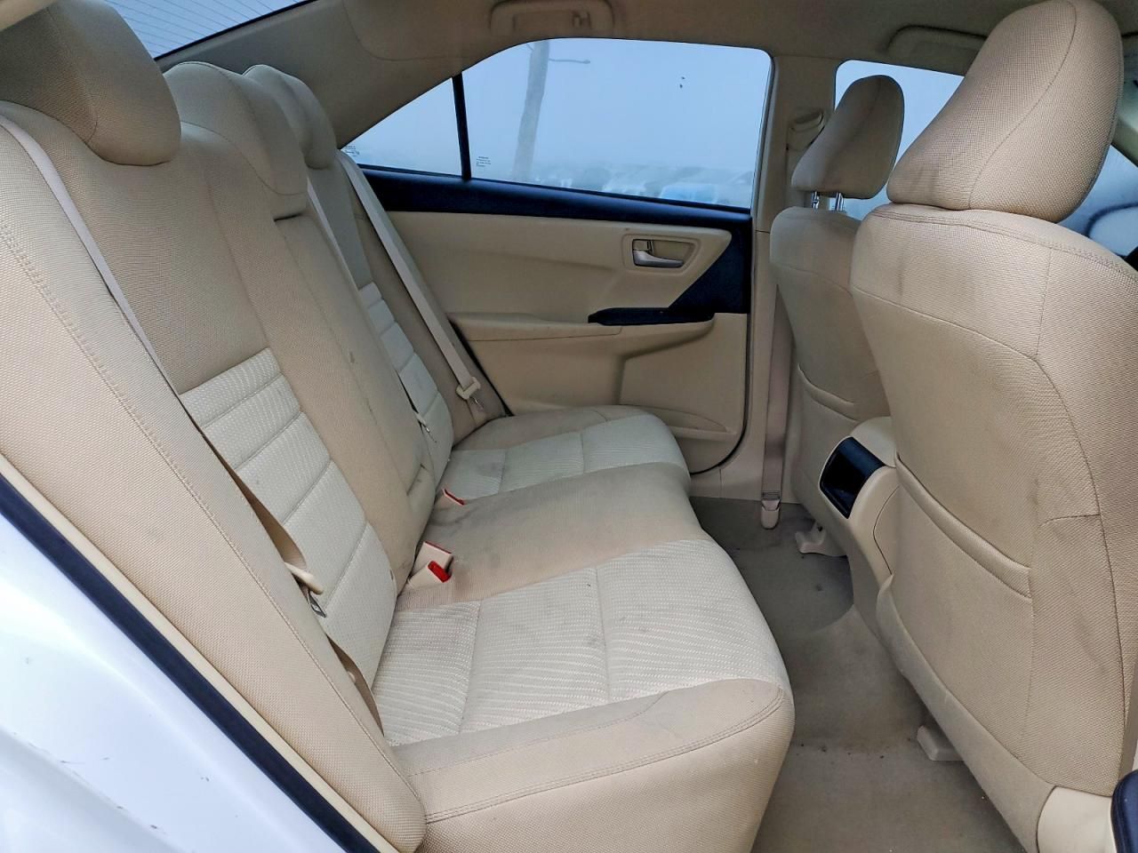 2015 Toyota Camry le