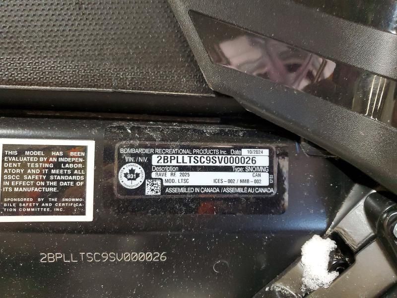 2025 Skidoo 2025 Skidoo Snowbmobil