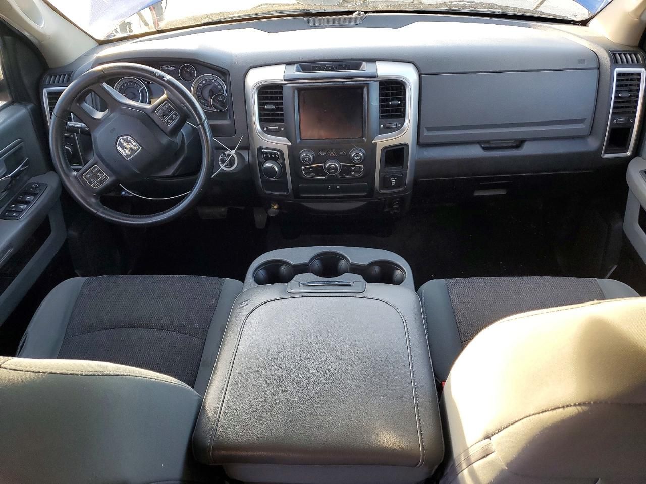 2019 Dodge Ram 1500 Classic slt