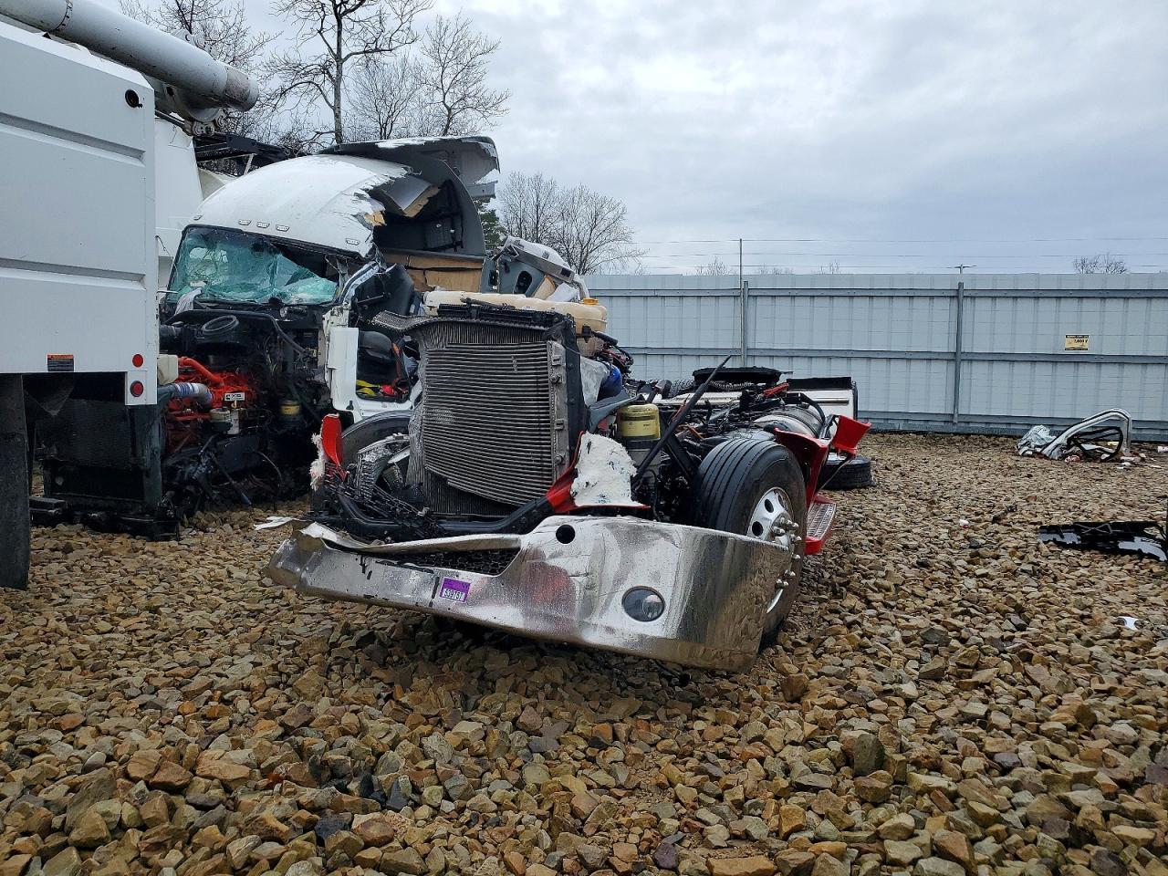 2024 Freigliner 2024 Freightliner Cascadia 126 Semi Truck