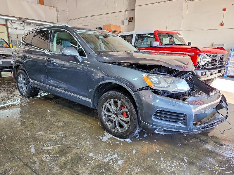 2011 Volkswagen Touareg V6