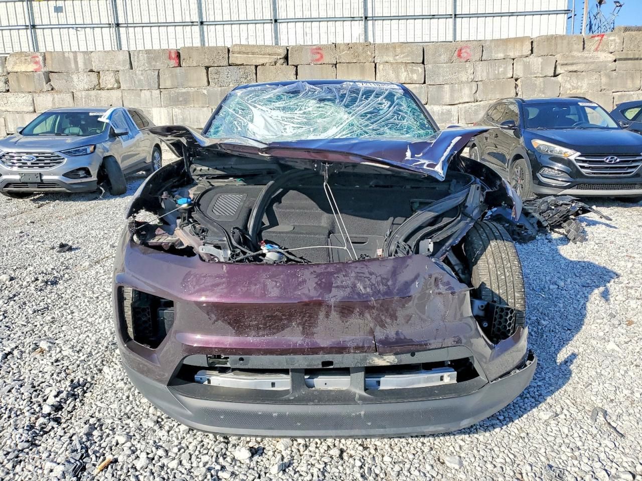 2025 Porsche Macan 4S