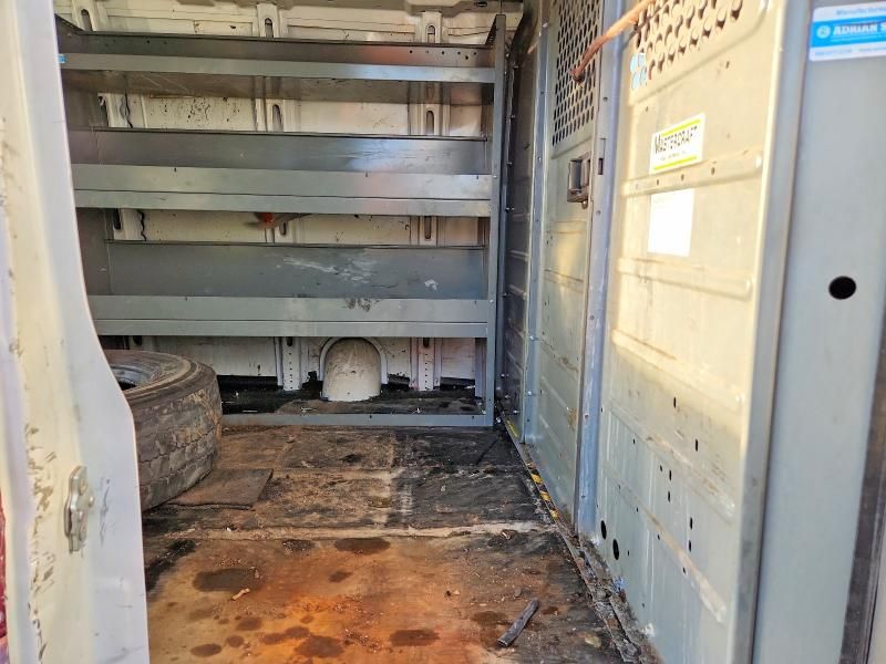 2021 Chevrolet Express 3500 Delivery van