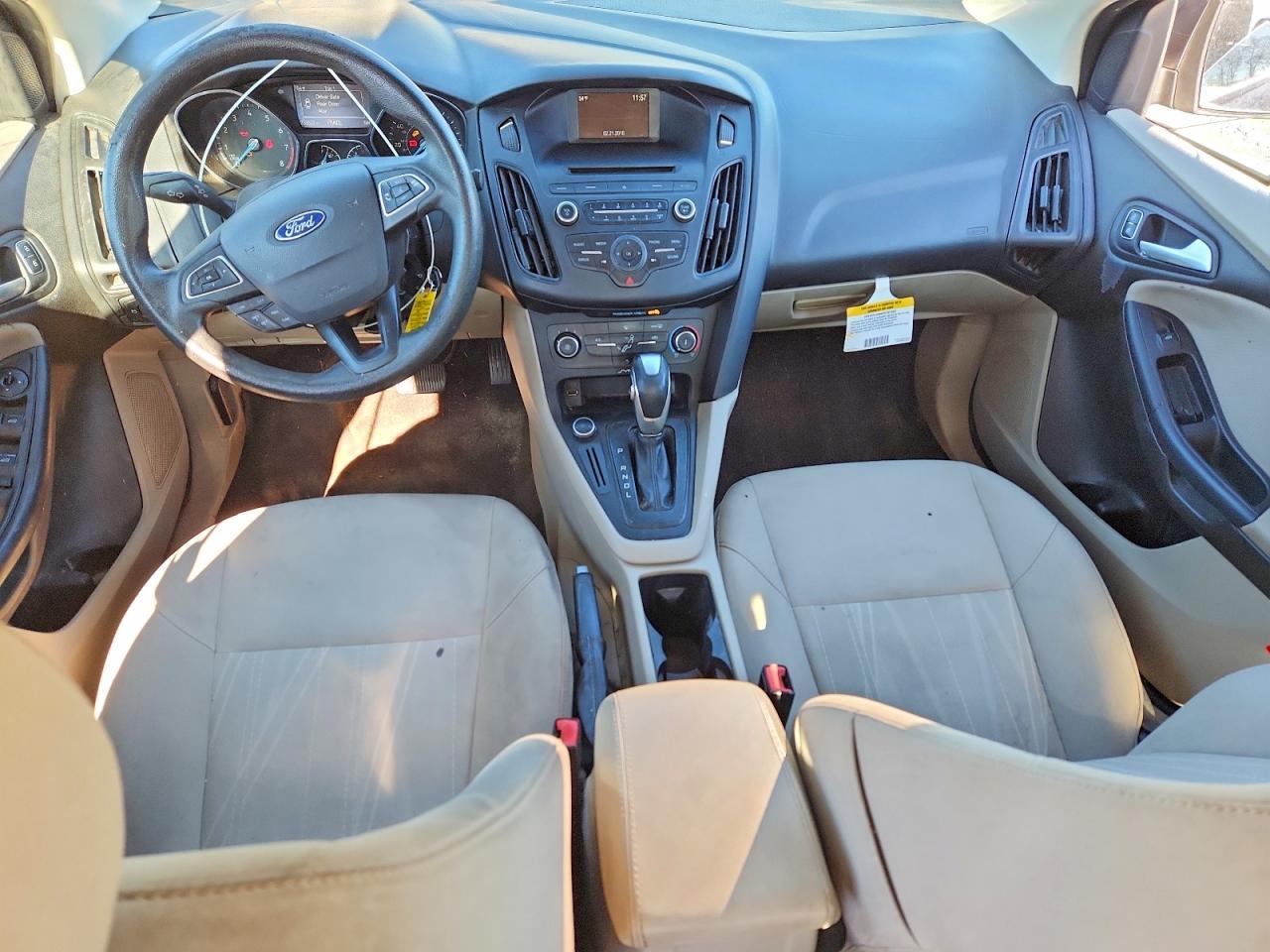 2016 Ford Focus se