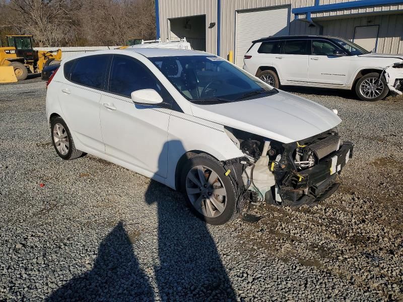 2012 Hyundai Accent gls
