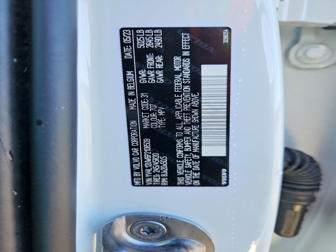 2023 Volvo Xc40 Plus