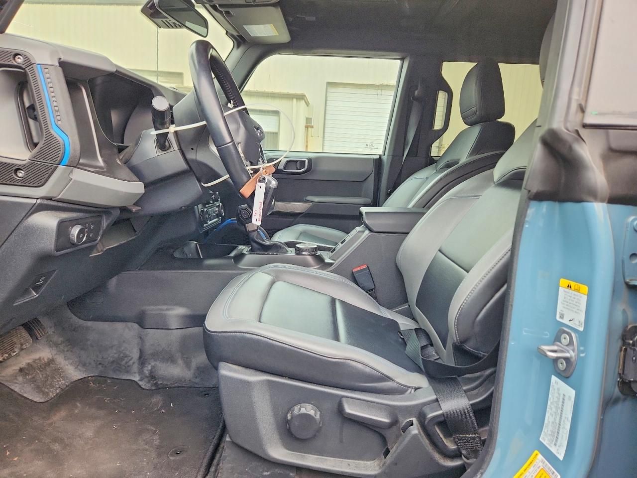 2022 Ford Bronco Base