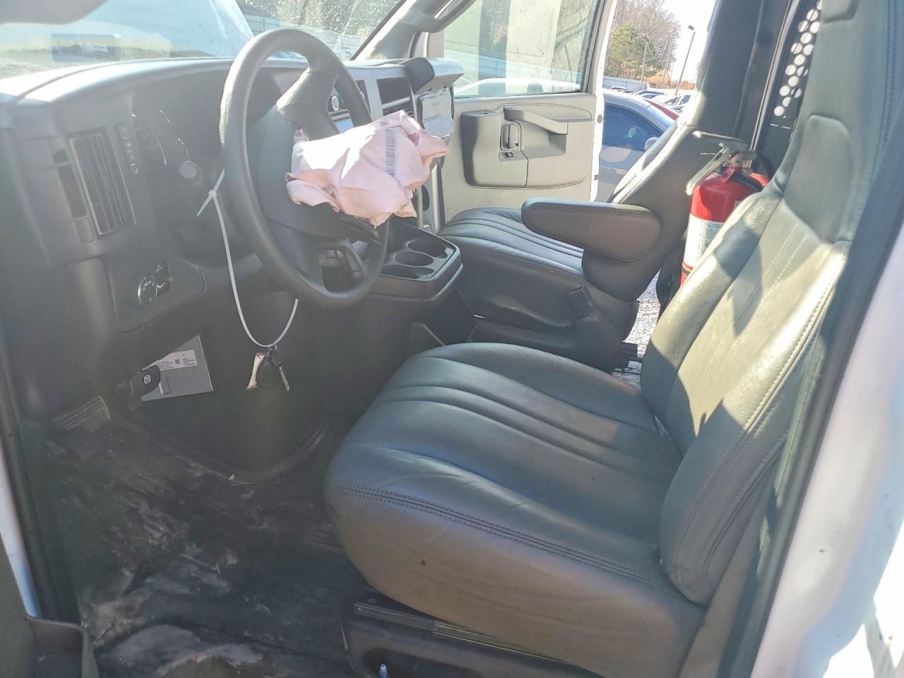 2024 Chevrolet Express G2500