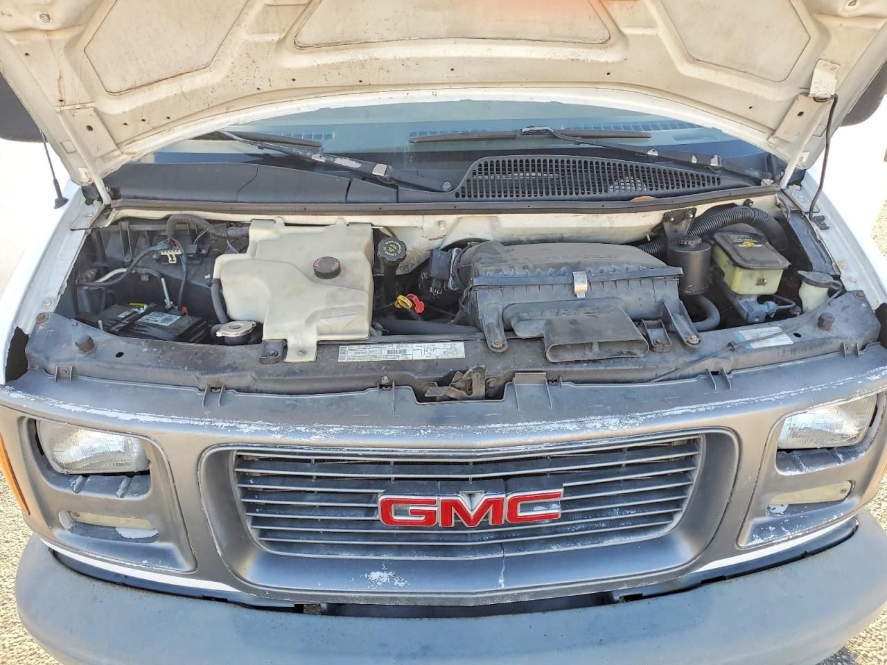 2000 GMC Savana Delivery Van