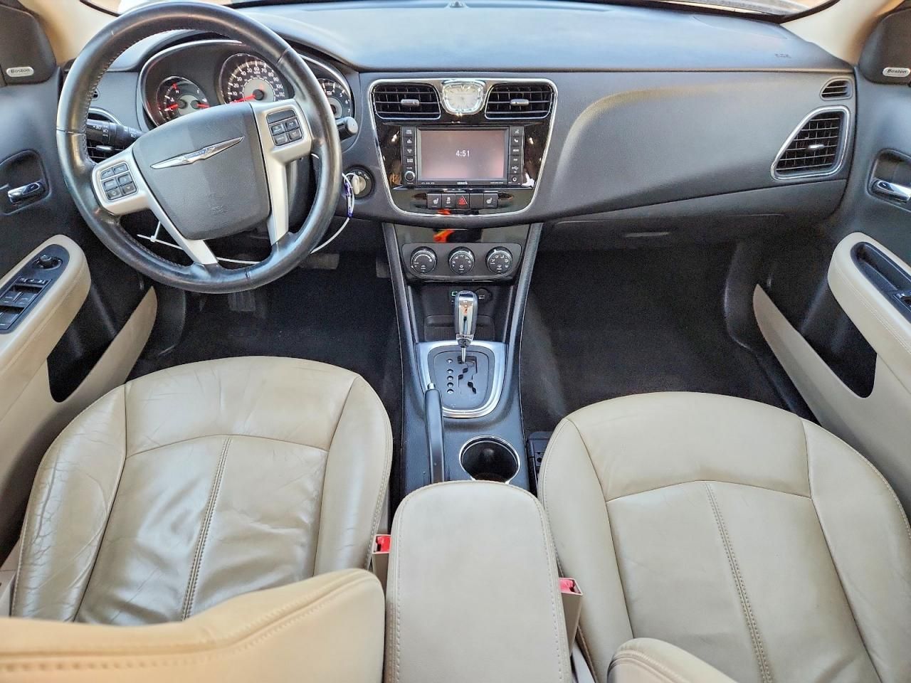 2012 Chrysler 200 Limited