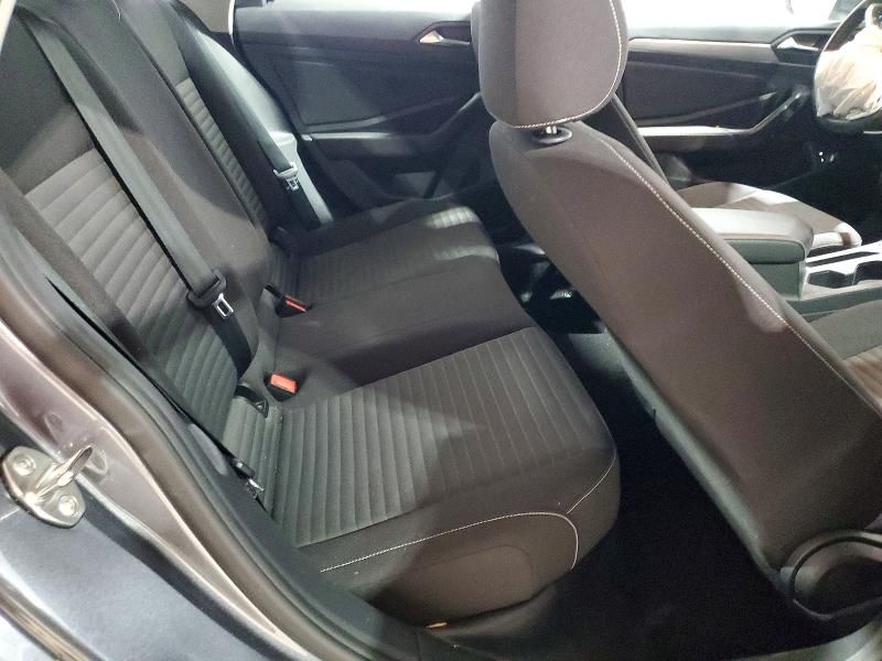 2024 Volkswagen Jetta s