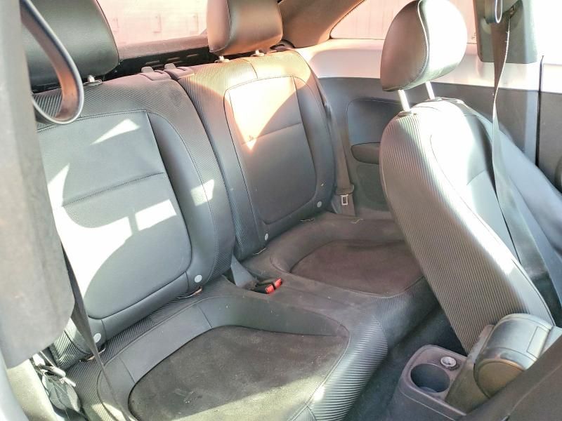 2012 Volkswagen Beetle