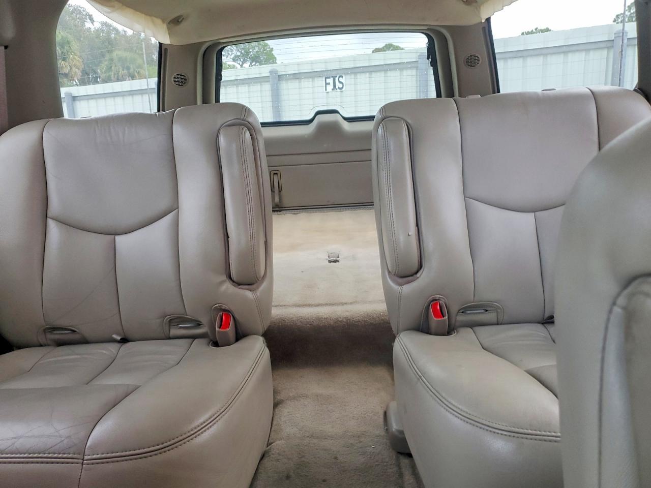 2005 GMC Yukon xl C1500