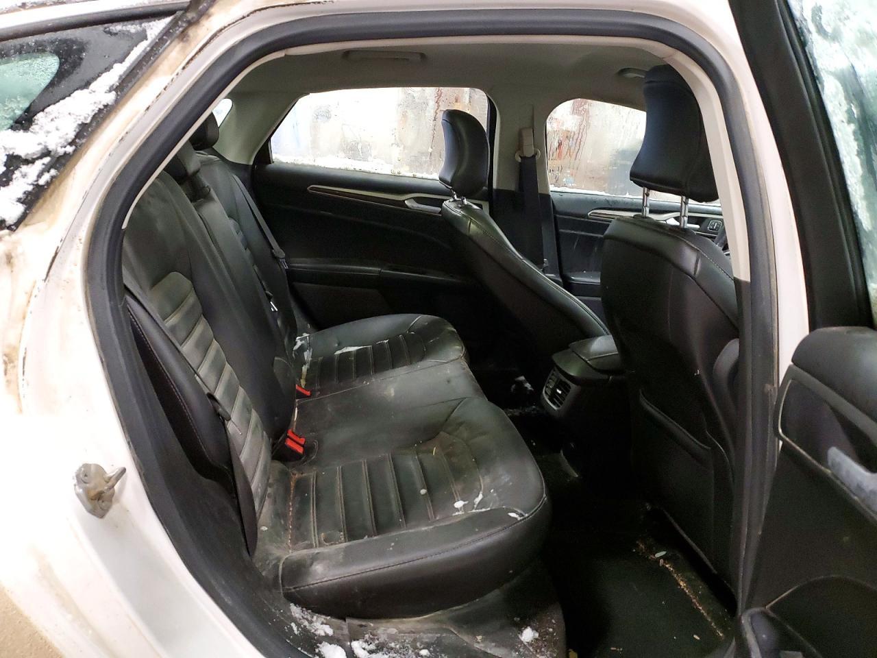 2016 Ford Fusion se