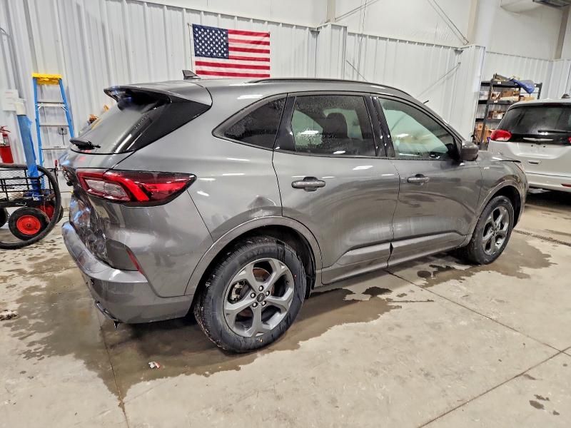 2024 Ford Escape st Line