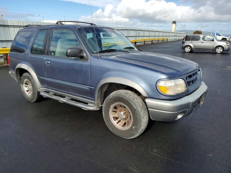 1999 Ford Explorer