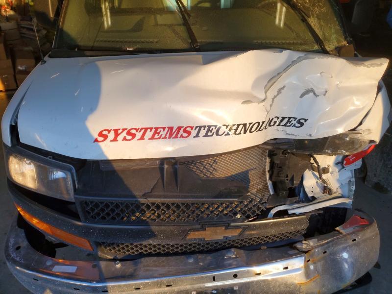 2024 Chevrolet Express 2500 Utility / Service Van