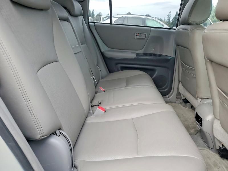 2004 Toyota Highlander