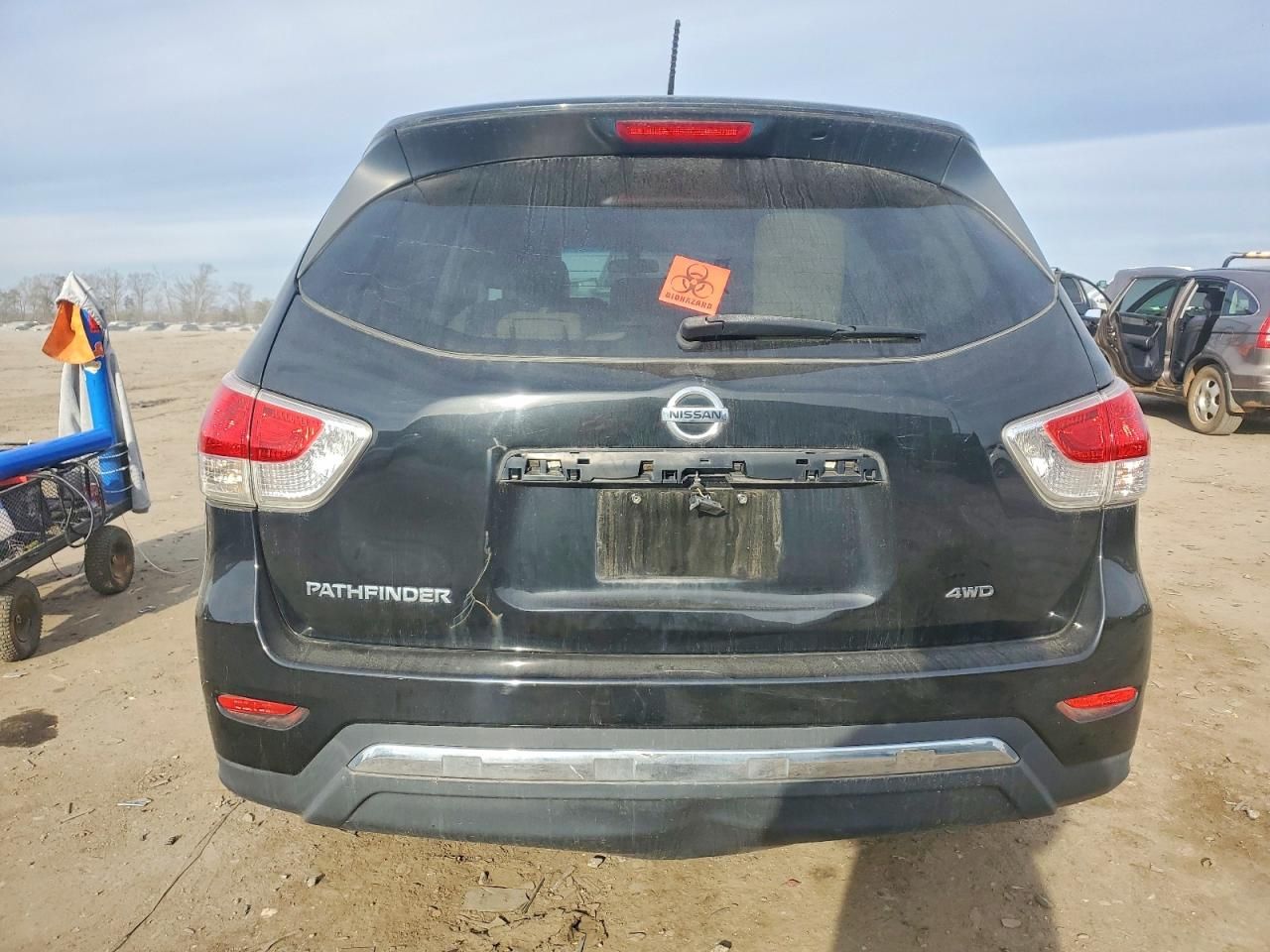 2016 Nissan Pathfinder s