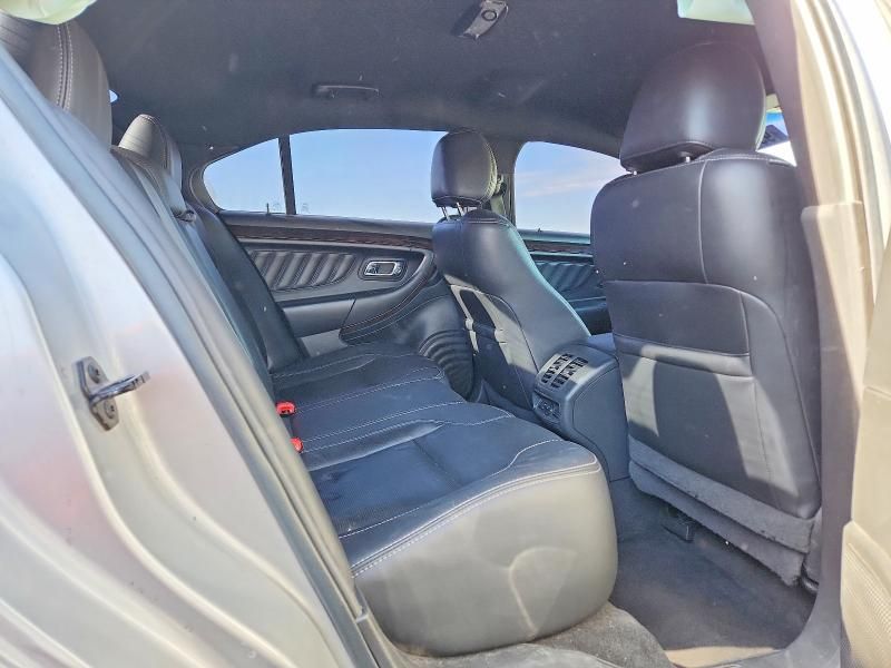 2018 Ford Taurus Limited