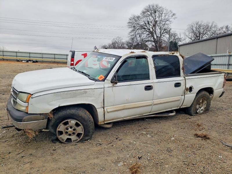 2007 Chevrolet Silverado C1500 Classic Crew cab