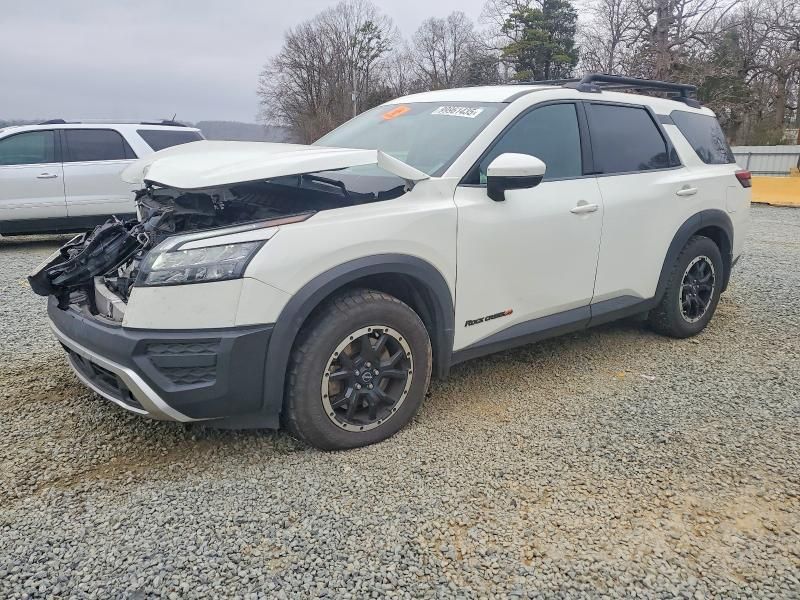 2024 Nissan Pathfinder Rock Creek