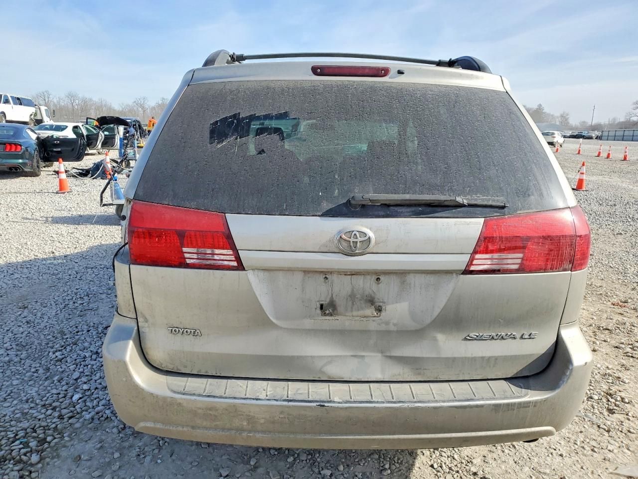 2004 Toyota Sienna ce