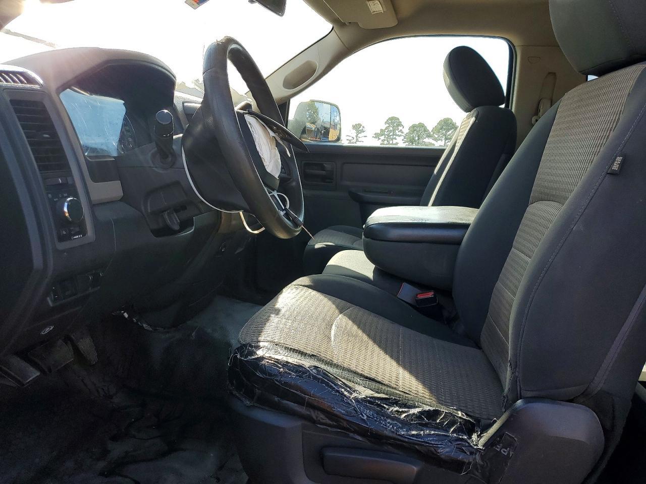 2012 Dodge 2012 Dodg 2500 st Crew cab 149