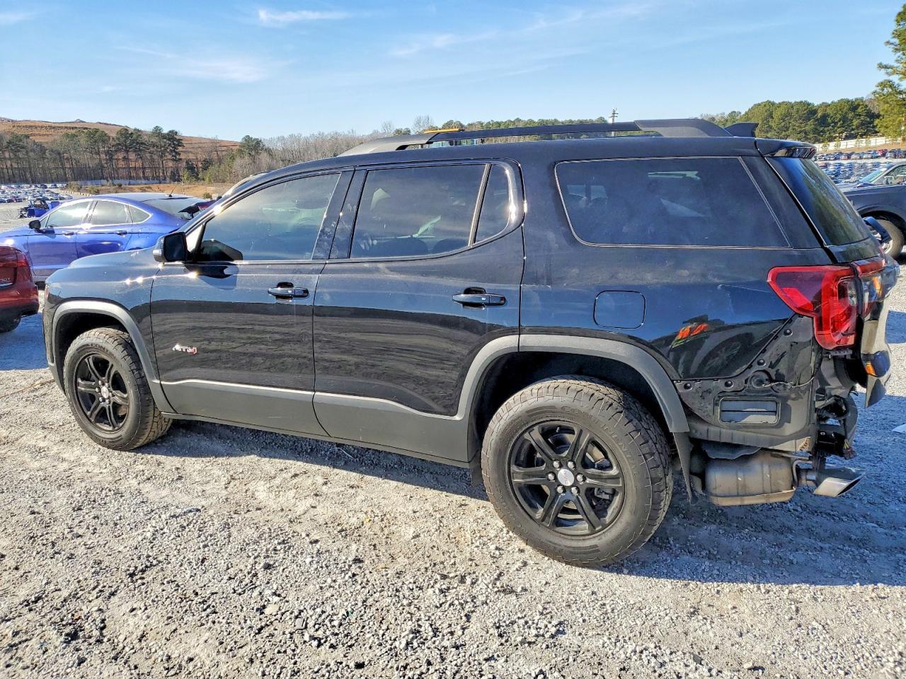 2023 GMC Acadia AT4