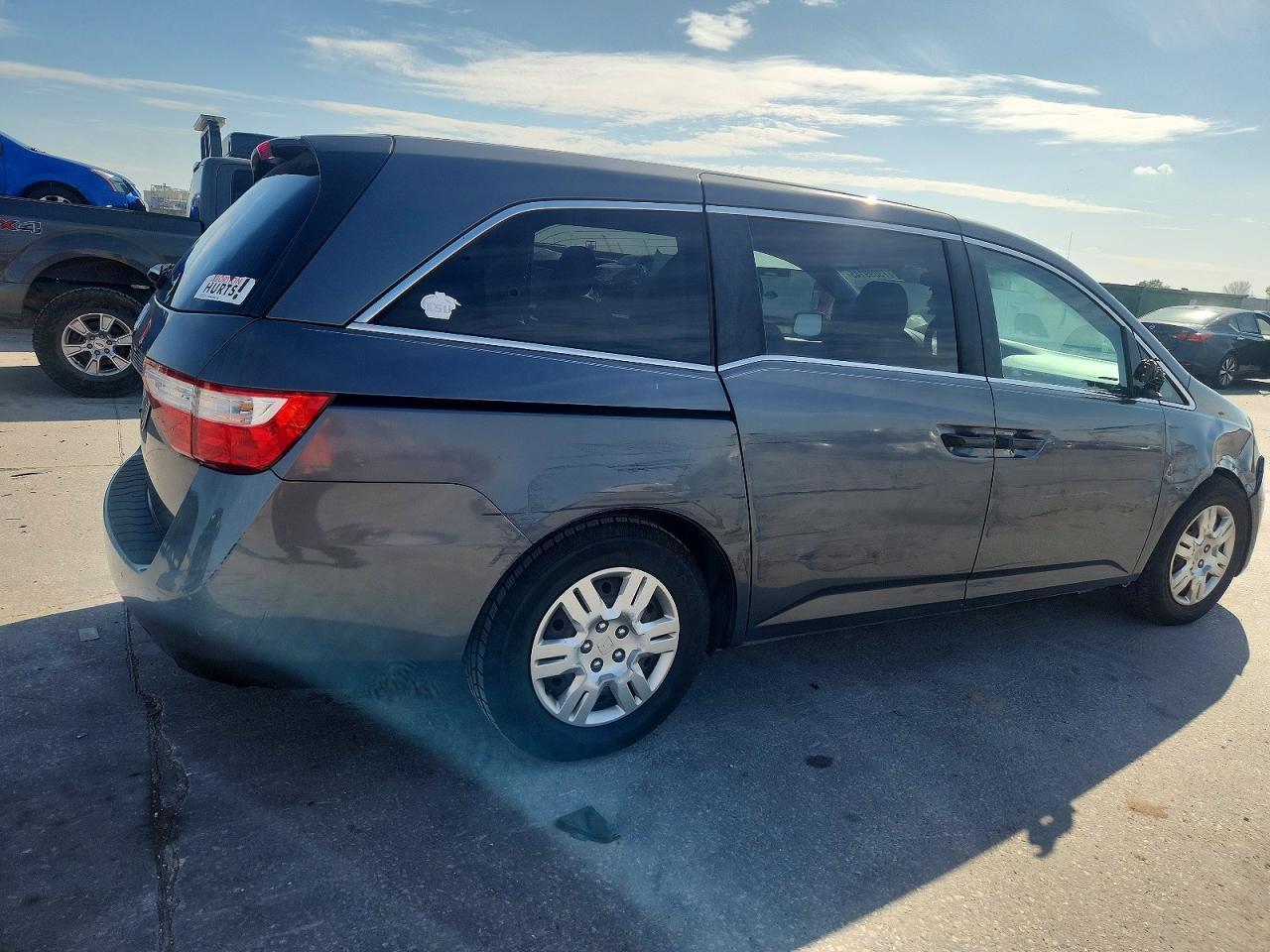 2012 Honda Odyssey lx