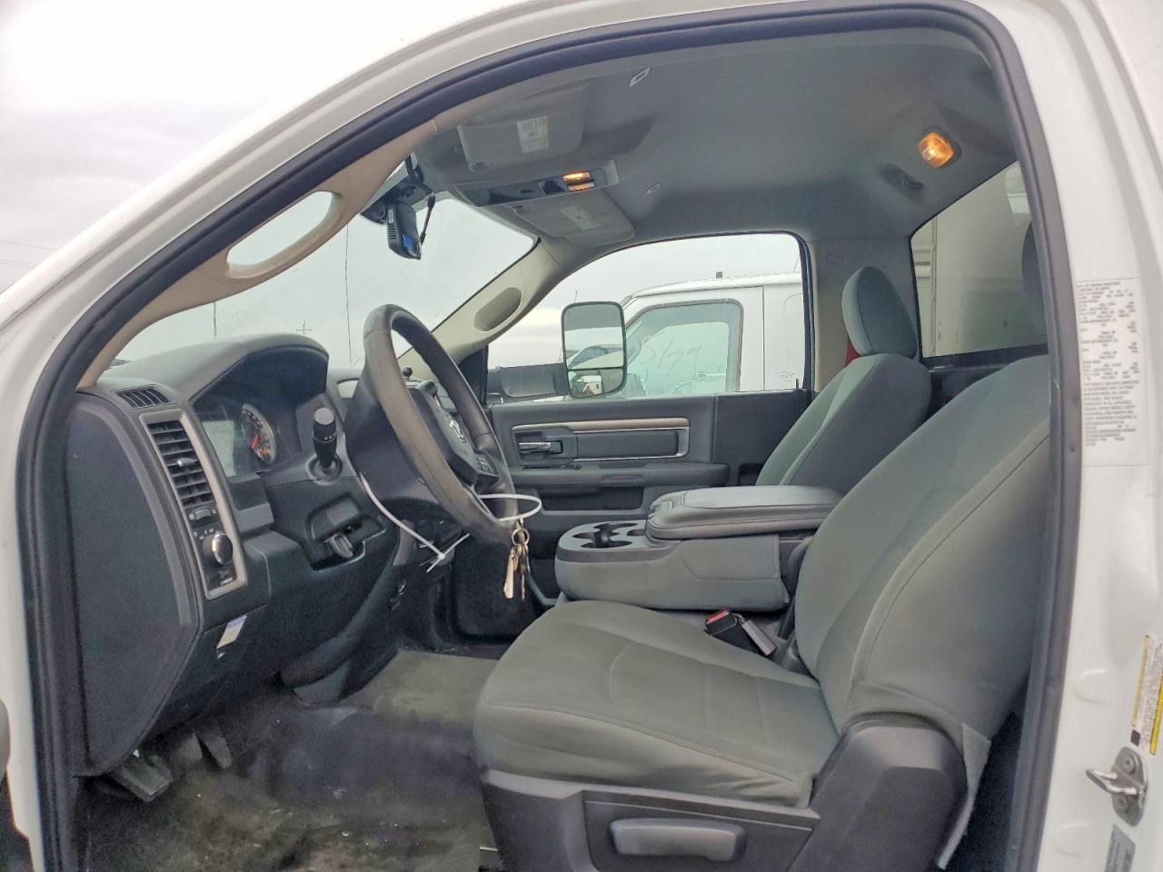 2017 Dodge RAM 5500 BOX Truck