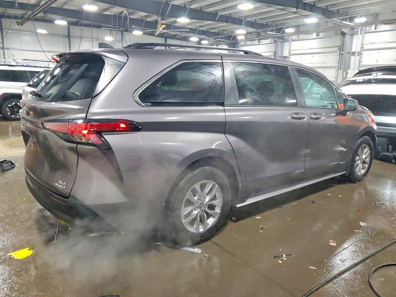 2021 Toyota Sienna xle