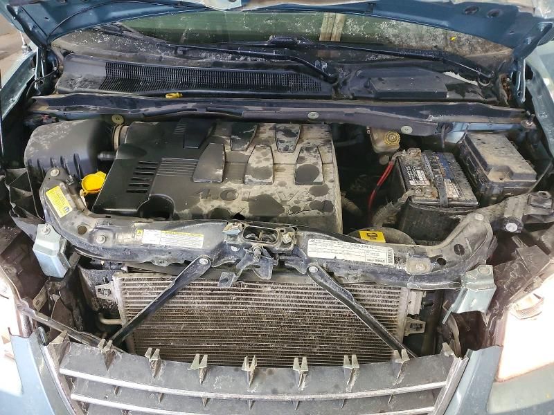 2010 Chrysler Town & Country Touring