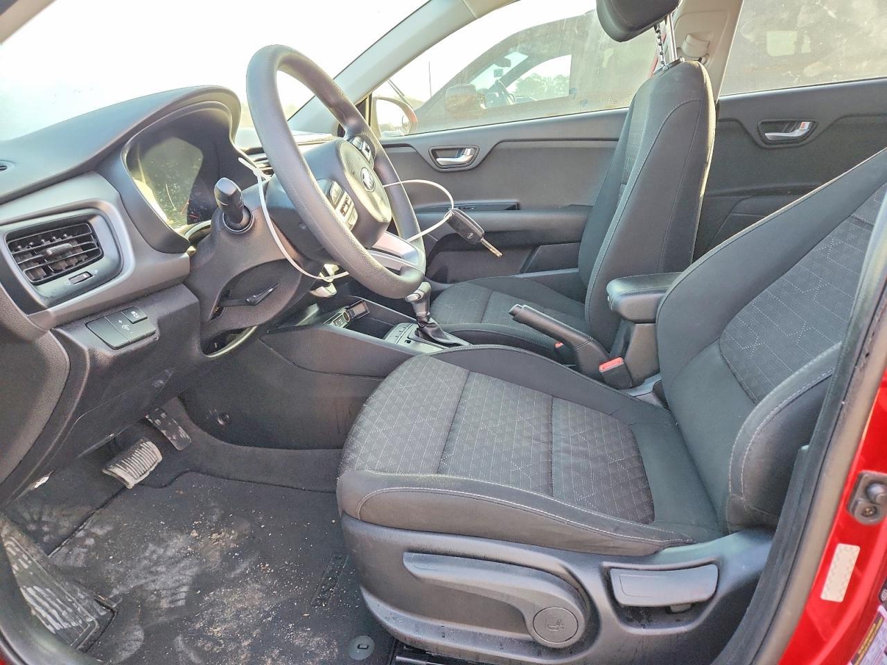 2019 KIA Rio s