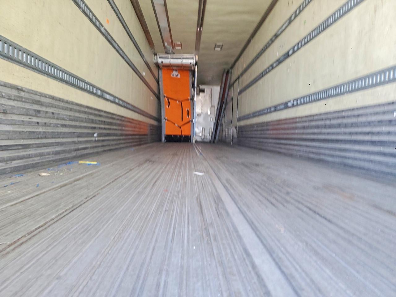 2013 Utility VS2RA Refrigerated Van Trailer