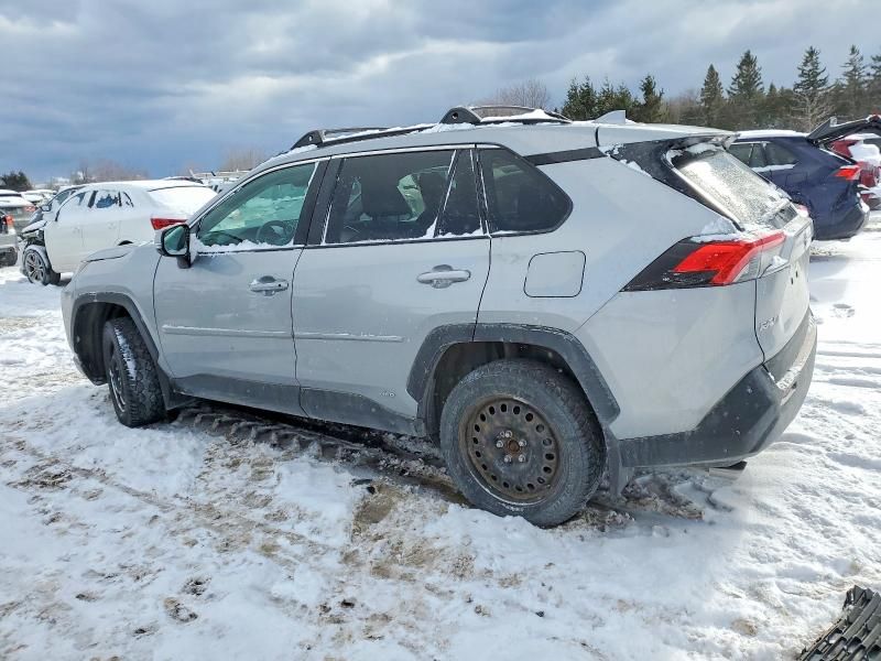 2022 Toyota Rav4 xle